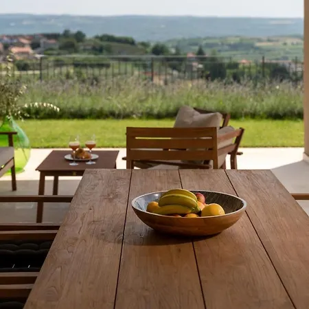 Villa Gioia Antica * Krasica (Istria)